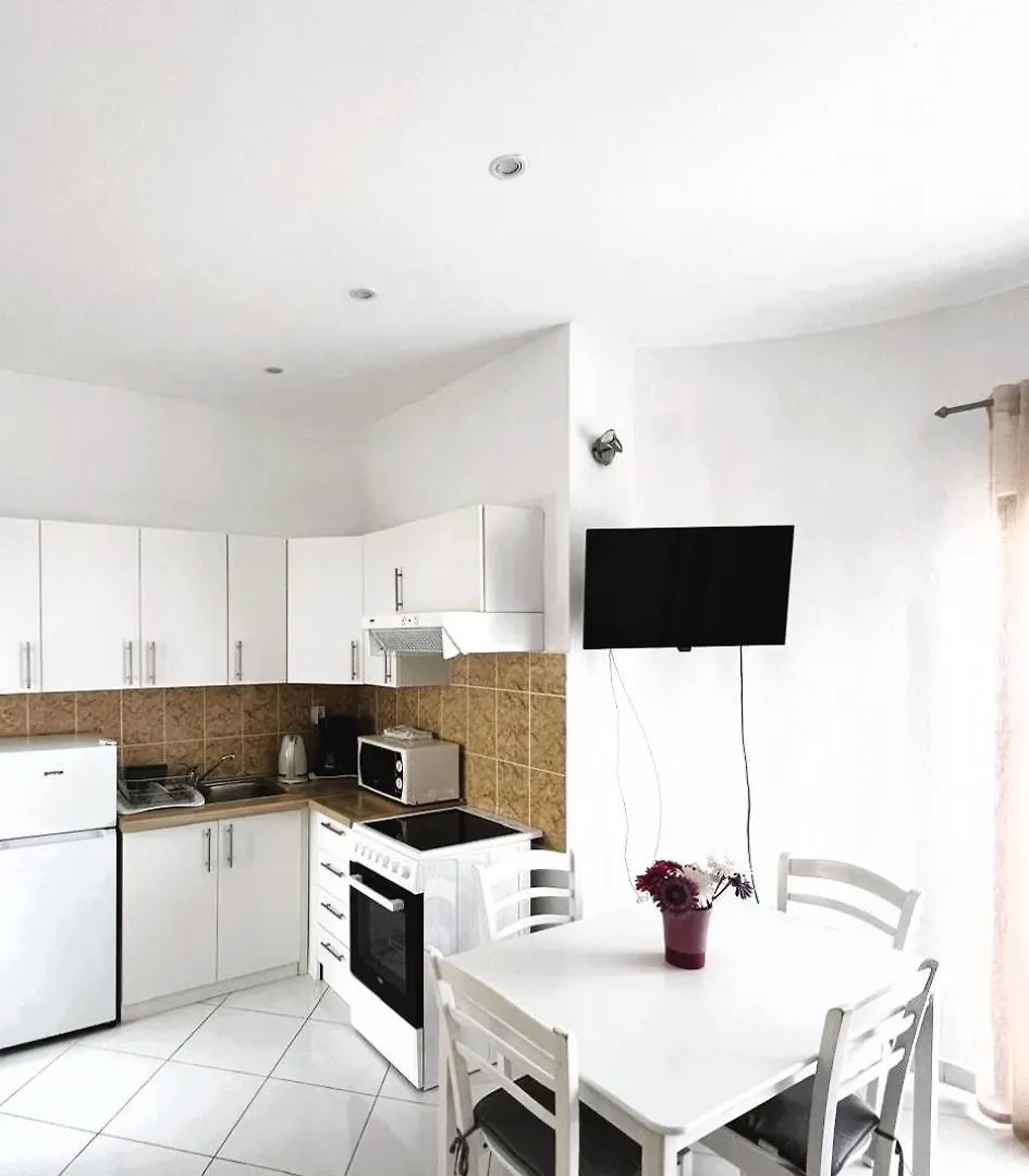 Family Apartments K&M Pag Town