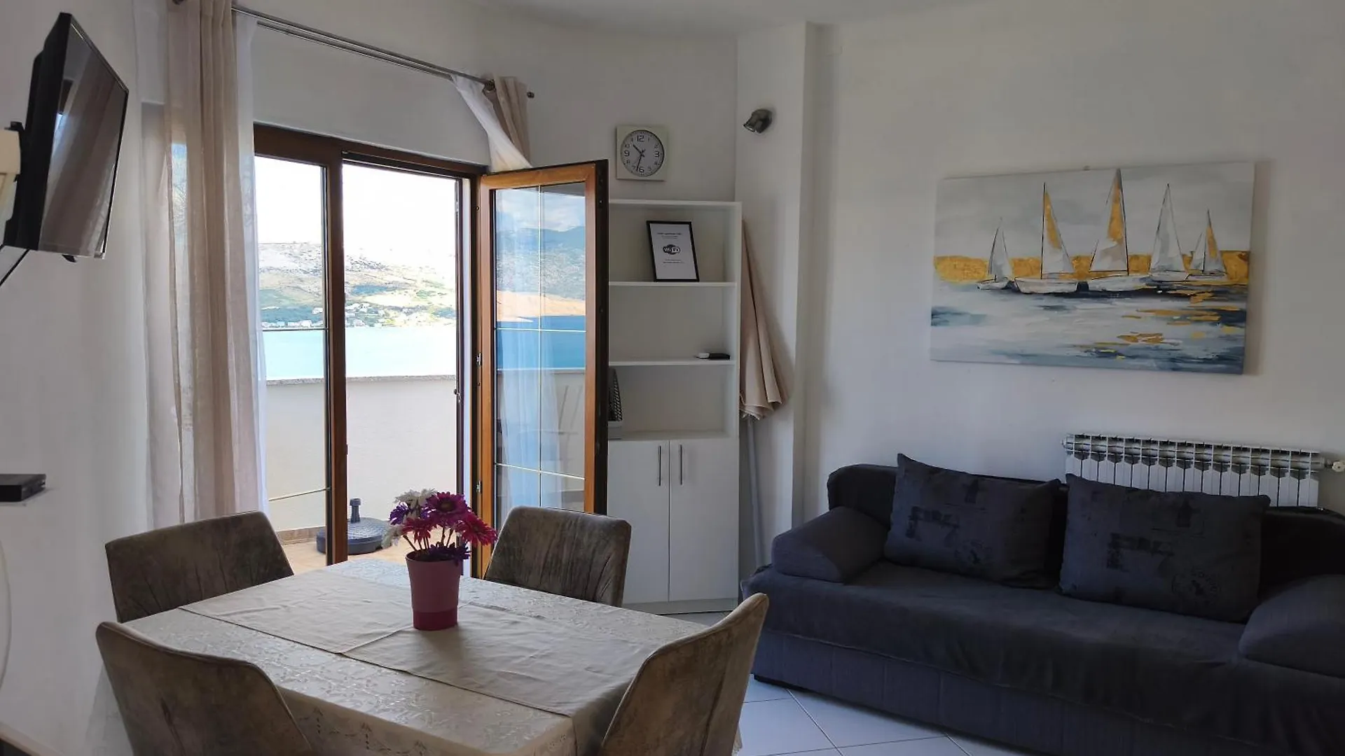 Family Apartments K&M Pag Town Croazia