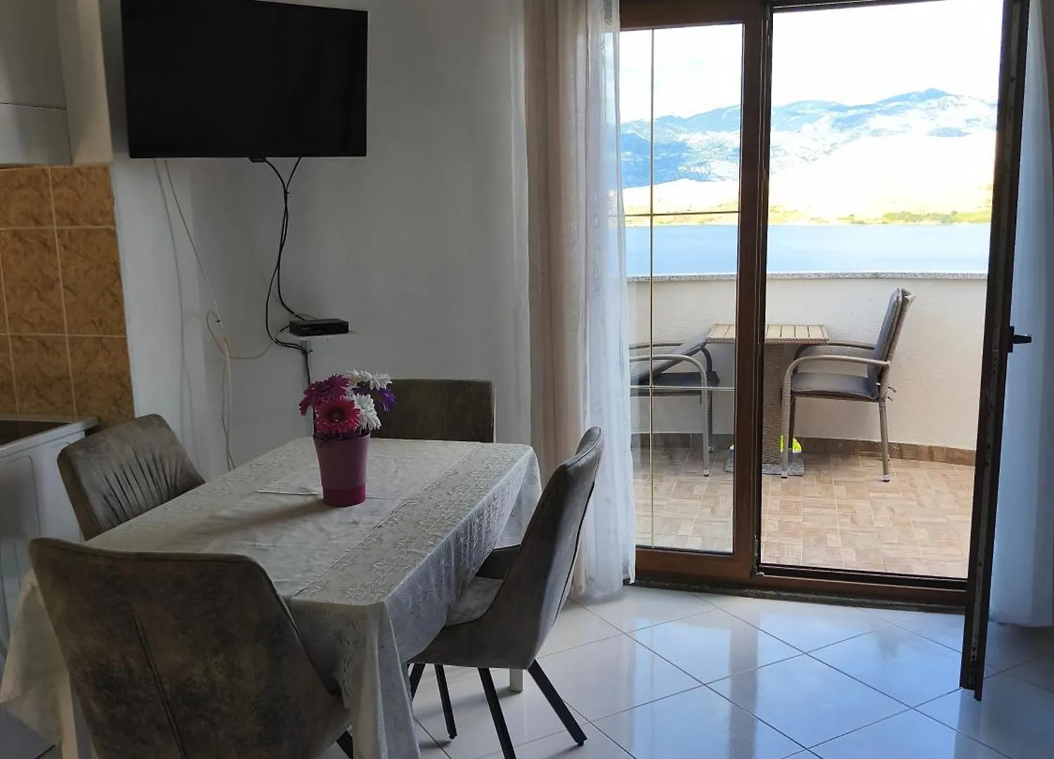Family Apartments K&M Pag Town
