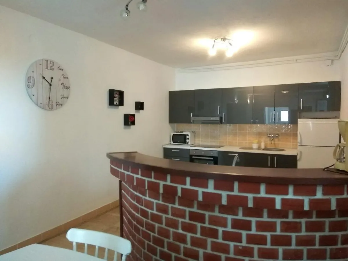 Family Apartments K&M Pag Town